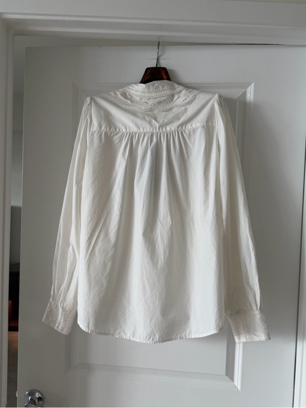 Farm Rio Off-White Embroidered Lace Buttoned Smocked Cuff Shirt - Picture 9 of 9